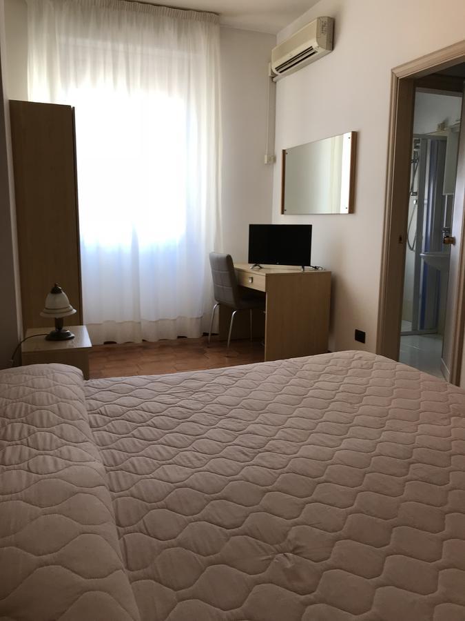 Hotel La Sirenetta Giardini Naxos Exterior photo
